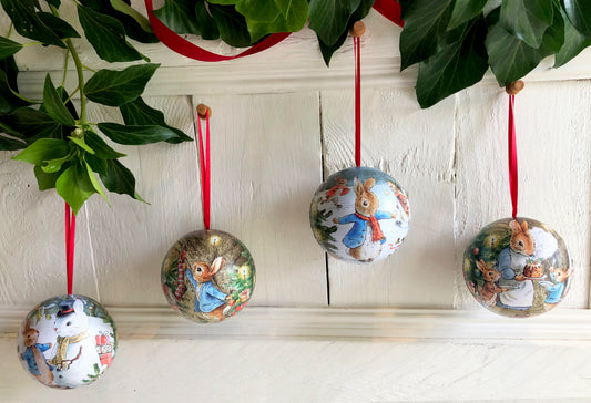 Peter Rabbit Fillable Bauble Tin
